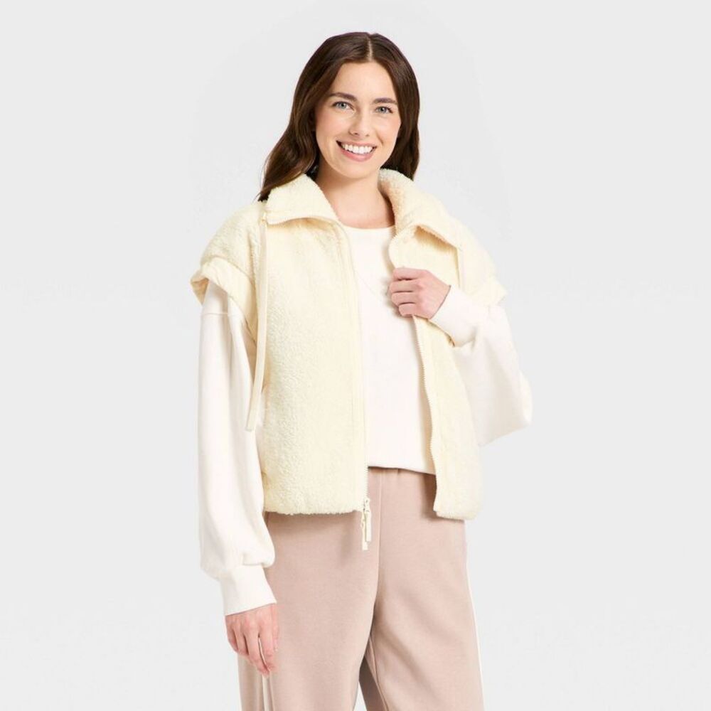 Women's High Pile & Puffer Mix Vest - JoyLab Cream M